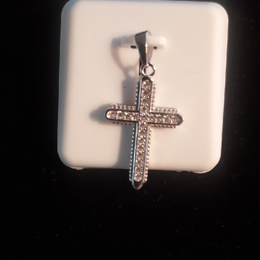 Sterling Silver Cross Pendant with Moissanite -
